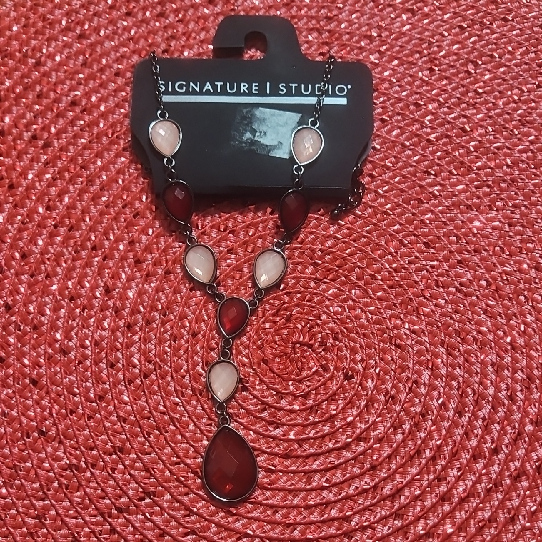 Signature Studio Red And Blush Teardrop Y Necklace
